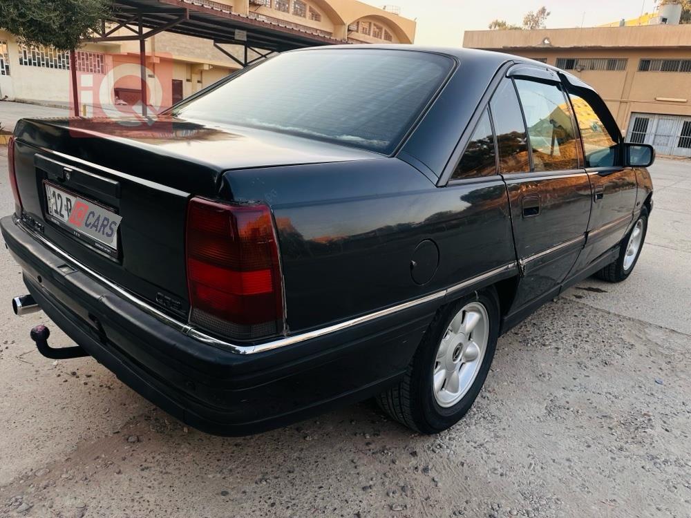 اوبل أوميغا